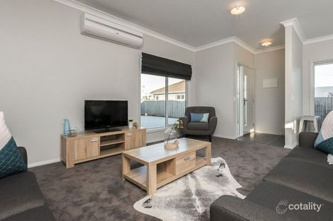 Property photo of 2/60 Bellarine Highway Newcomb VIC 3219