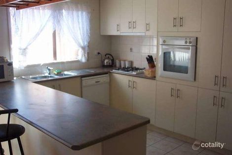 Property photo of 8 Sorrento Place Epping VIC 3076