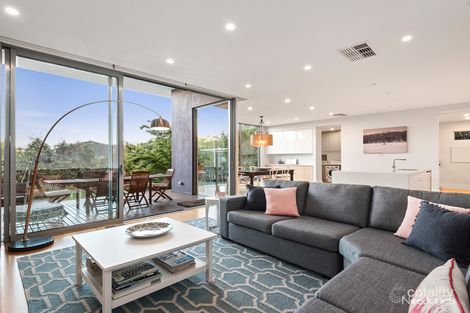 Property photo of 3 Latrobe Street Box Hill South VIC 3128