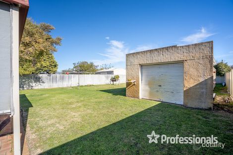 Property photo of 14 Jolliffe Street West Busselton WA 6280