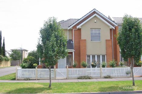 35 Waterford Ave, Maribyrnong, VIC 3032