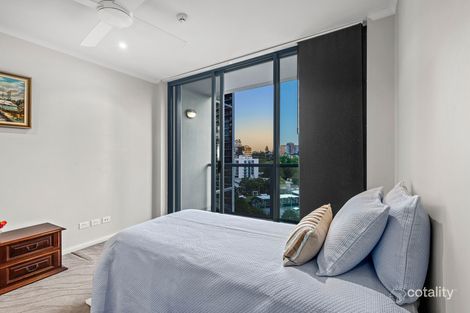 Property photo of 43/8 Goodwin Street Kangaroo Point QLD 4169