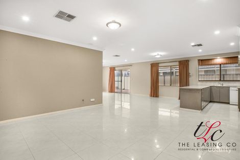 Property photo of 10 Barnes Way Success WA 6164