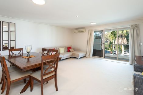 Property photo of 28/48 The Esplanade Paradise Point QLD 4216