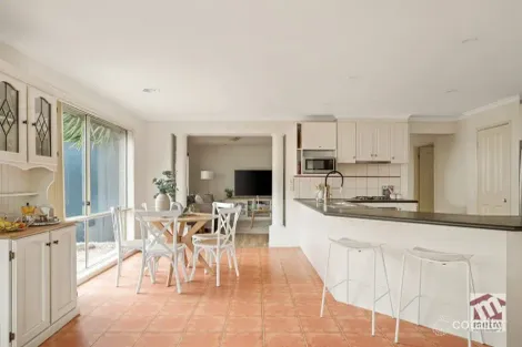 Property photo of 17 Hooper Drive Skye VIC 3977