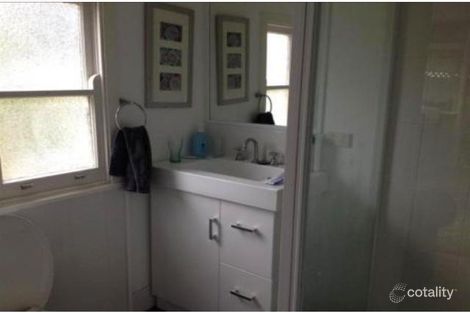 Property photo of 11 The Boulevarde Oak Flats NSW 2529