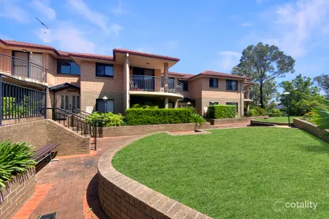 30/49 Dobson Cres, Baulkham Hills, NSW 2153
