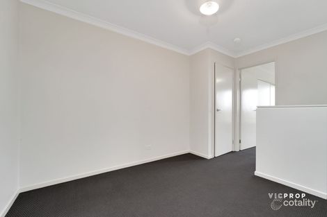 Property photo of 27 Grantham Walk Williams Landing VIC 3027