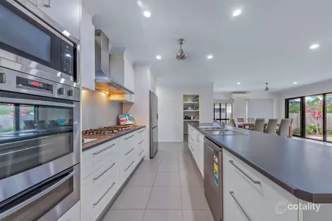 Property photo of 7 Beames Crescent Cannon Valley QLD 4800