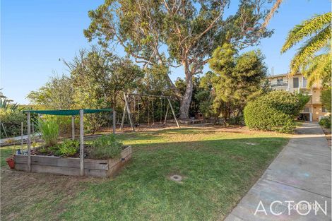 Property photo of 4/94 Lefroy Road Beaconsfield WA 6162