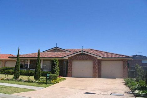 19 Taubman Dr, Horningsea Park, NSW 2171