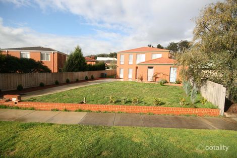 122 Nangathan Way, Croydon North, VIC 3136