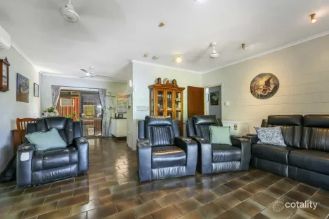 Property photo of 14 Camelion Court Gray NT 0830