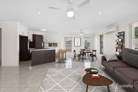 15 Lomandra Dr, Morayfield, QLD 4506