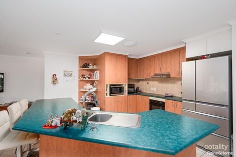 Property photo of 3 Oriole Court Eli Waters QLD 4655