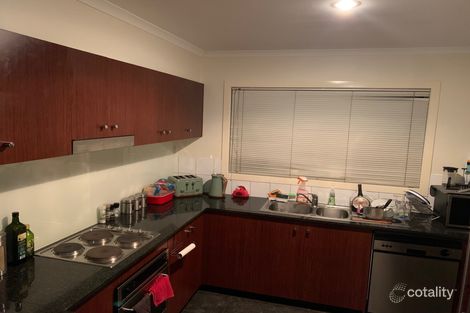 Property photo of 15 Rimfire Walk Maribyrnong VIC 3032