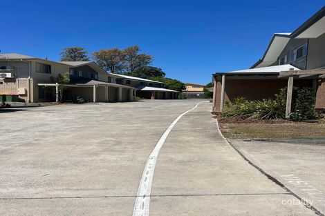 Property photo of 2/54A Briggs Road Raceview QLD 4305