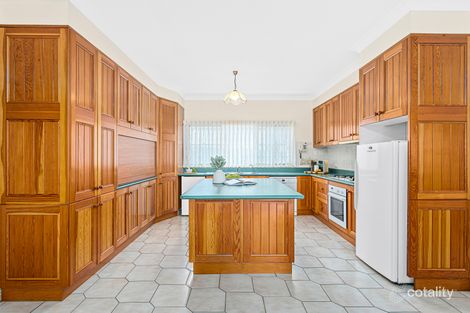 Property photo of 44 Habeda Avenue Horsley NSW 2530