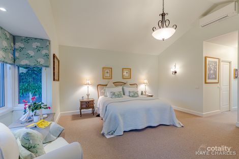 Property photo of 9 Beaumont View Lane Berwick VIC 3806