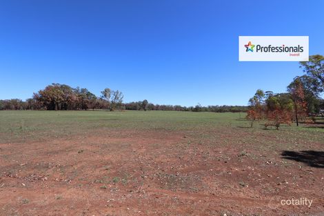 2 Guyra Rd, Guyra, NSW 2365