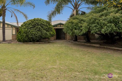 Property photo of 33 Redheart Drive Thornlie WA 6108