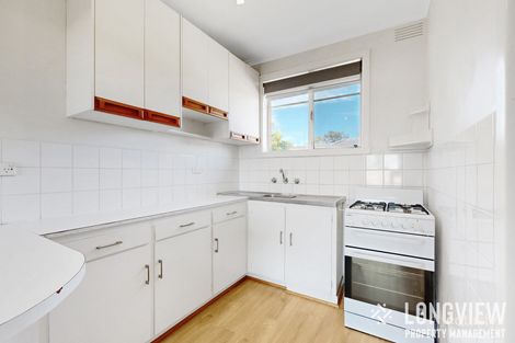 Property photo of 19/28 Eumeralla Road Caulfield South VIC 3162