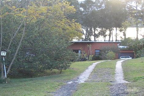 17 Edgewater Ave, Green Point, NSW 2251