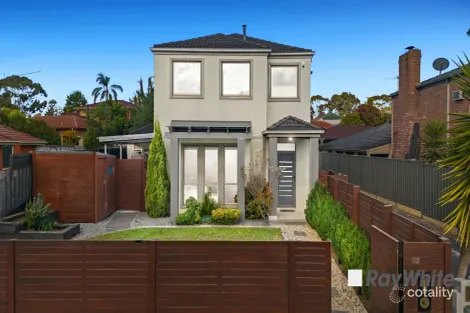 Property photo of 1/65 Kennington Park Drive Endeavour Hills VIC 3802