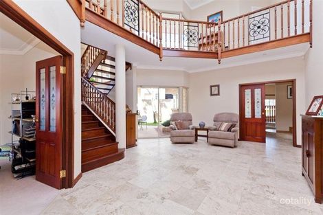 Property photo of 15 Vlamingh Parade Mosman Park WA 6012