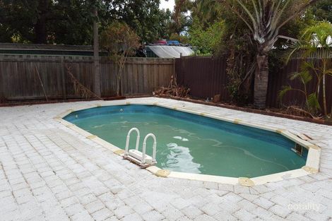 96 Manning Rd, Manning, WA 6152