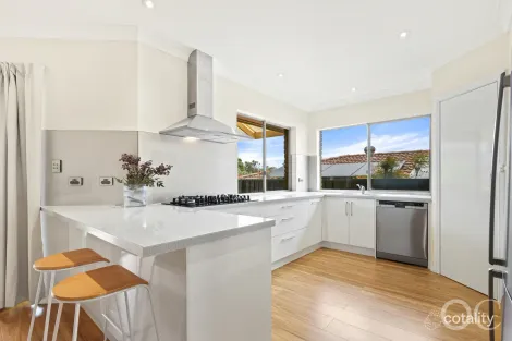 21 Fairhill St, Hallett Cove, SA 5158