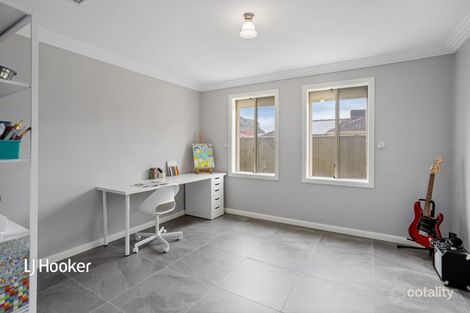 Property photo of 11B Cornwall Drive Gulfview Heights SA 5096