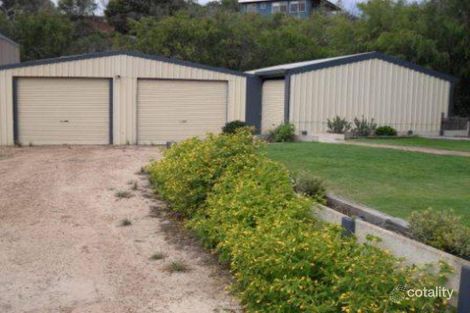 Property photo of 12 Periwinkle Place Peppermint Grove Beach WA 6271