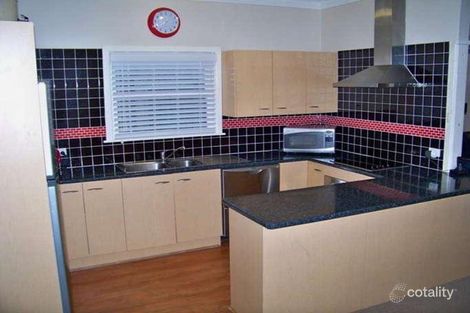 Property photo of 21 Alkera Crescent West Wollongong NSW 2500