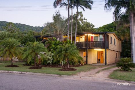 Property photo of 6 Schnapper Street Cannonvale QLD 4802