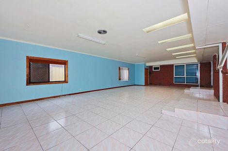 Property photo of 32 Glenmaggie Drive St Albans VIC 3021