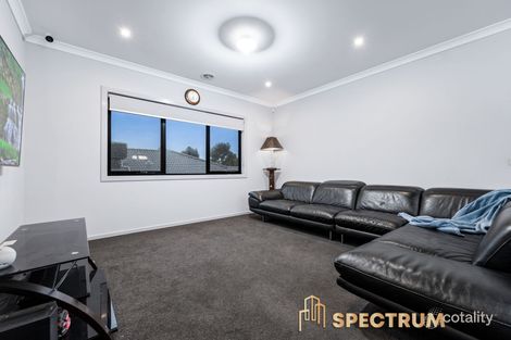 Property photo of 11 Celsius Drive Cranbourne North VIC 3977