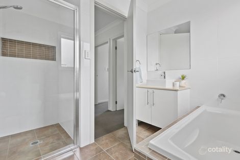 Property photo of 1/9 The Arches Kanahooka NSW 2530
