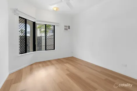 Property photo of 9/65-69 Cedar Road Palm Cove QLD 4879