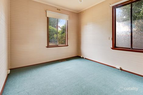 Property photo of 53 Summerhill Road Reservoir VIC 3073