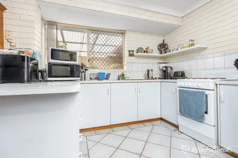 Property photo of 2 Simon Drive Karloo WA 6530