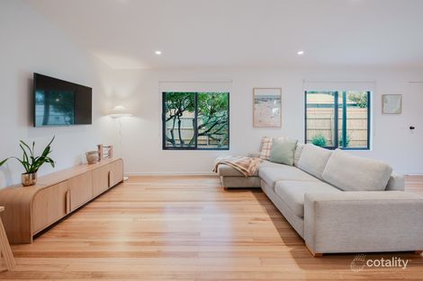 Property photo of 11 Bayview Road Balnarring Beach VIC 3926