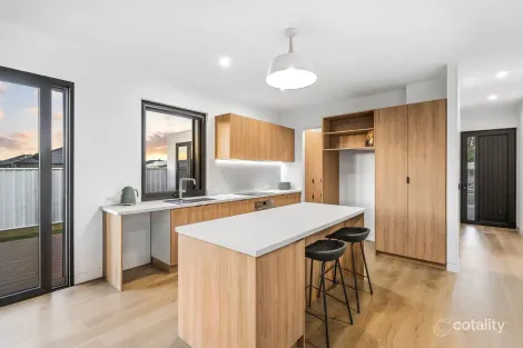 Property photo of 16 Cousins Street Colac VIC 3250