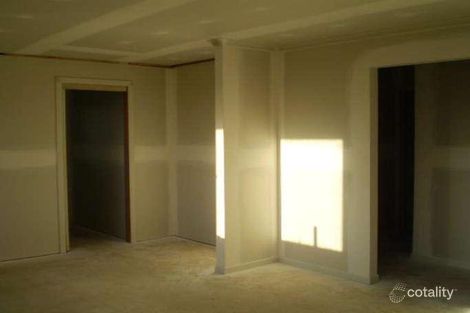 Property photo of 21 Garnet Close Skye VIC 3977