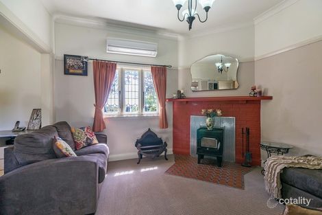 Property photo of 12 Ophir Road Orange NSW 2800