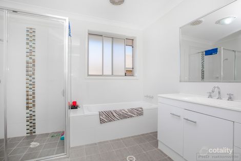 Property photo of 7 Lavender Close Gillieston Heights NSW 2321