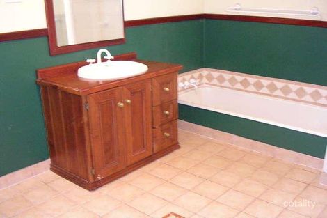 Property photo of 21 Spinnaker Drive Leschenault WA 6233