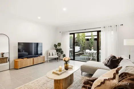 Property photo of 27 Wiltshire Drive Lightsview SA 5085