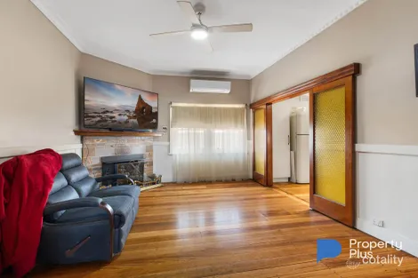 Property photo of 34 Majorca Road Maryborough VIC 3465