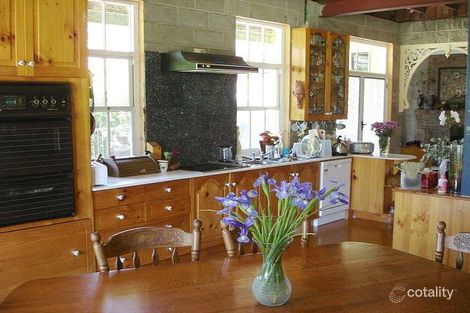 Property photo of 76 Rafting Ground Road Brookfield QLD 4069